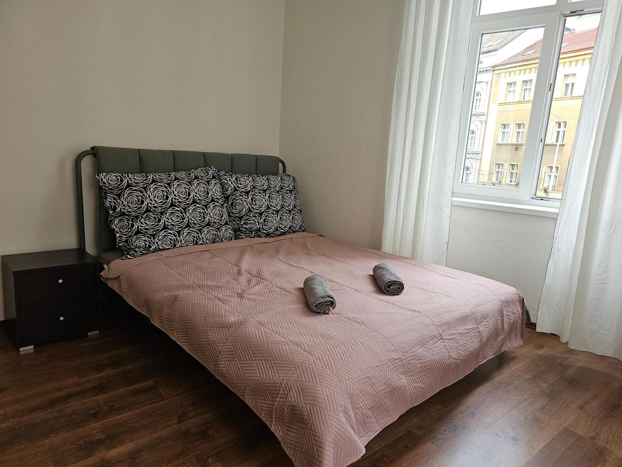 Daire Zizkov 2c Prag